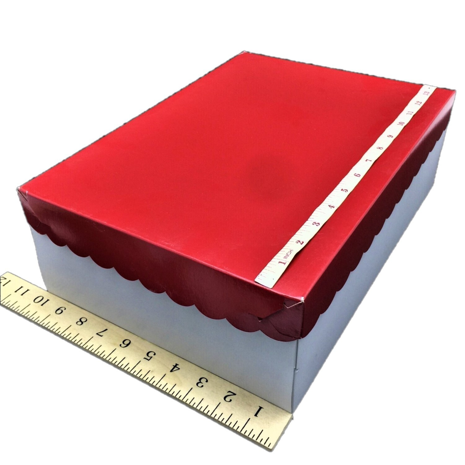 10&quot; X 14&quot; X 4½&quot; SCALLOPED RED WHITE BOTTOM 10&#39;S