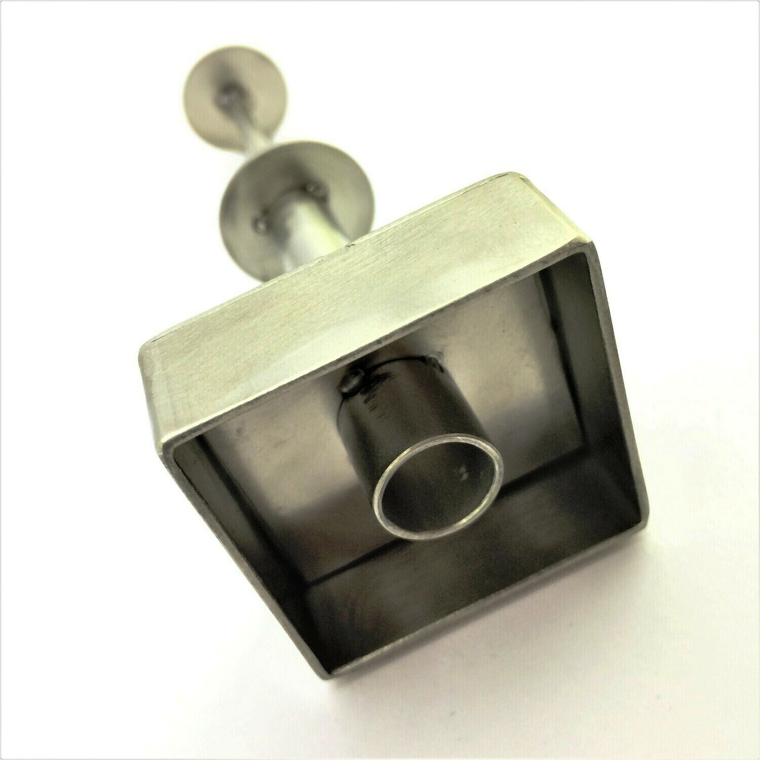 AT S/S PULVORON MOULD SQUARE w/ HOLE 1½&quot; X 1½&quot; X ½&quot;