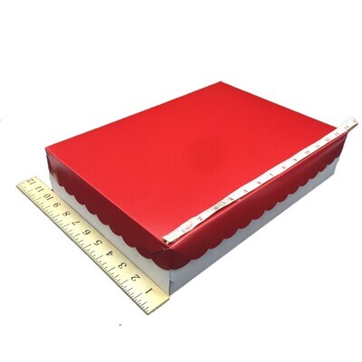10&quot; X 14&quot; X 3&quot; SCALLOPED RED WHITE BOTTOM 10&#39;s