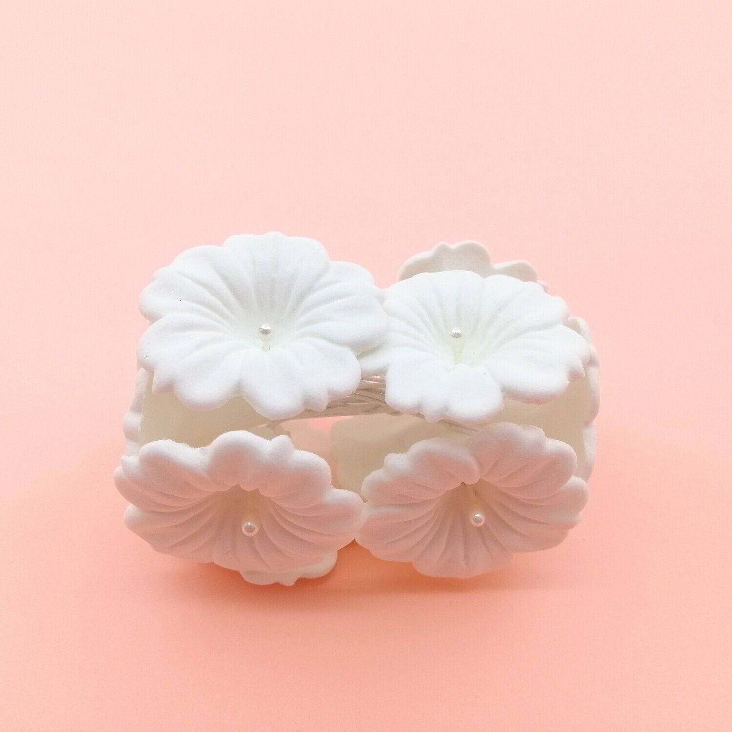 APPLE BLOSSOM WHITE EDIBLE TOPPER 10&#39;s
