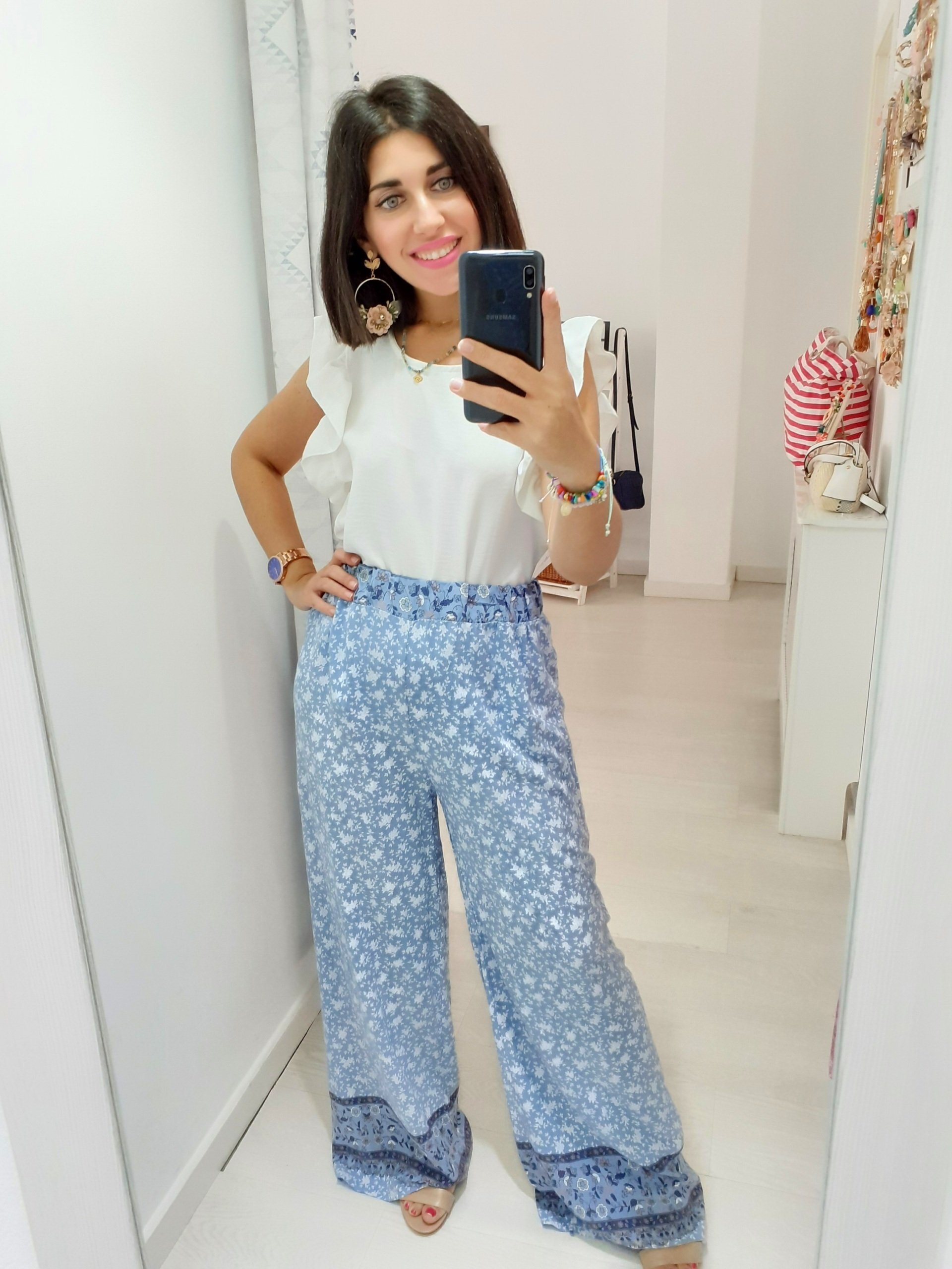Pantalón palazzo flores azul tejano