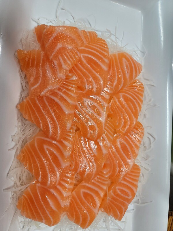 Sashimi Deluxe #25