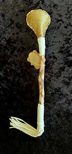 R0273 - Medium Elk Hide Rattle