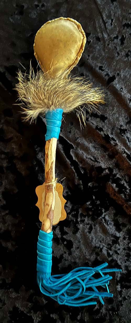 R0294 - Medium Elk Hide Rattle
