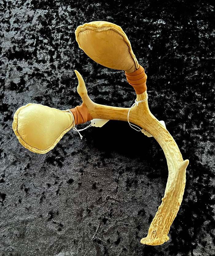 R0303  Double Deer Shed Rattle