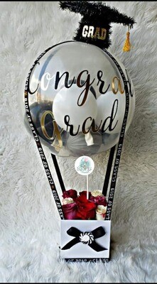 Graduation Balloon Flowers