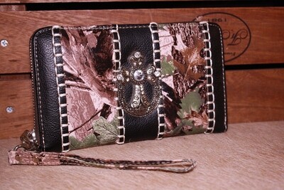 MW Camo Print Wallet With Cross