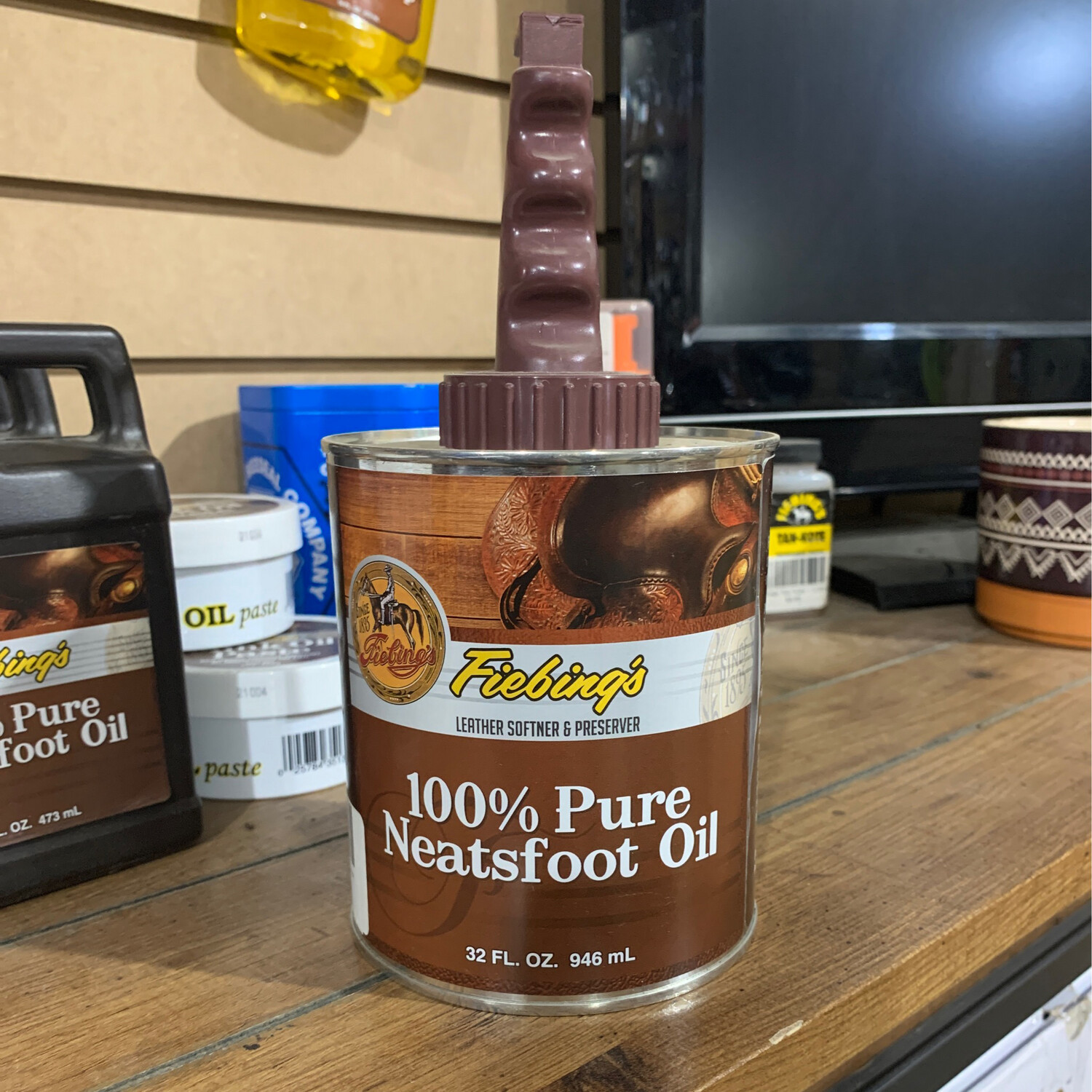 Neatsfoot Oil With Applicatore