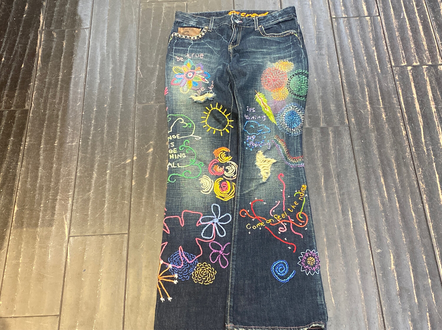 ESIAAM Embroidered Jeans, 27, Sacred, Upcycled