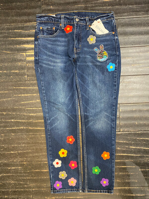 ESIAAM "The Nancy" Scattered Embroidered Flower Jeans 33 X 30