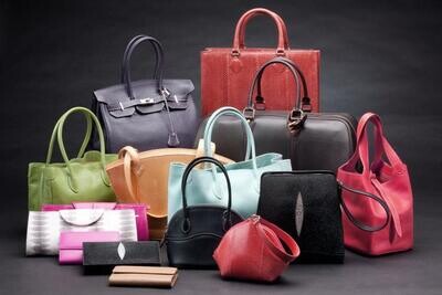Handbags, Totes & Bags