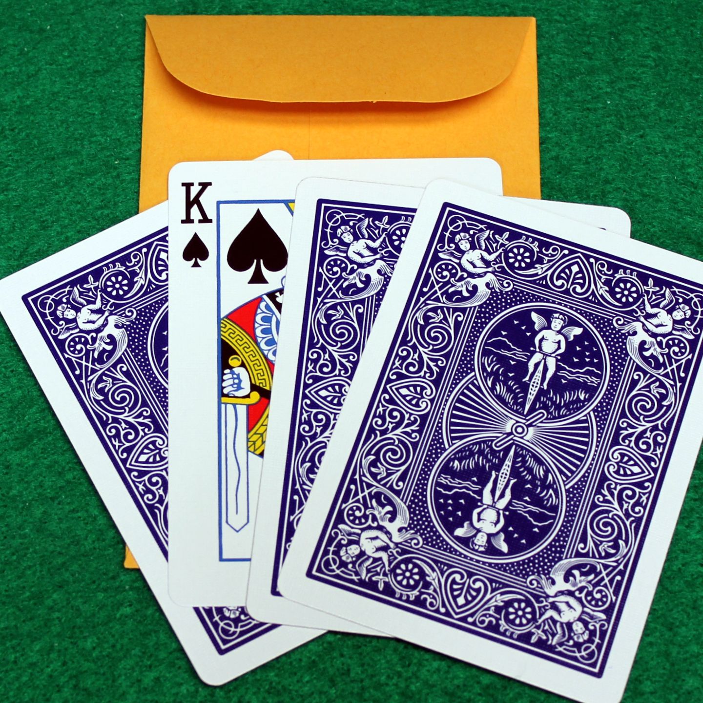 Mysterious Kings - Packet Trick - Bicycle Standard
