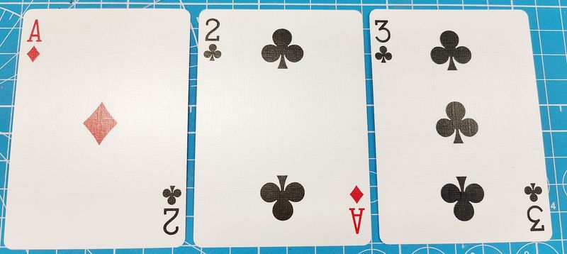 Cards that can be used for Skinner Three card monte - Red Back