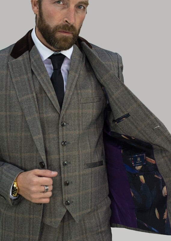 Cavani Brown Connall 3 Piece Suit