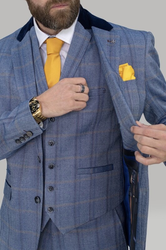 Cavani Light Blue Connall 3 Piece Suit