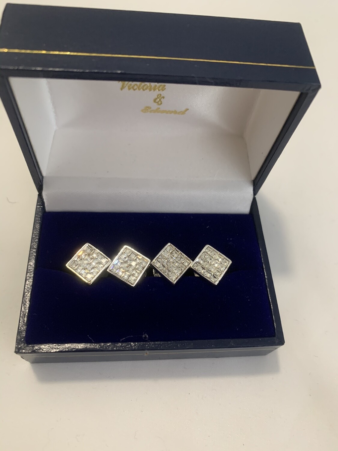 Silver & diamanté dress shirt studs