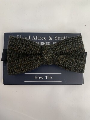 Green tweed bow tie