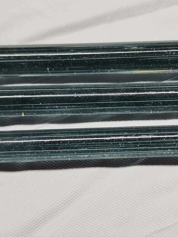 Northern Lights UV Sparkle Boro Rod at Borro Glass Studio