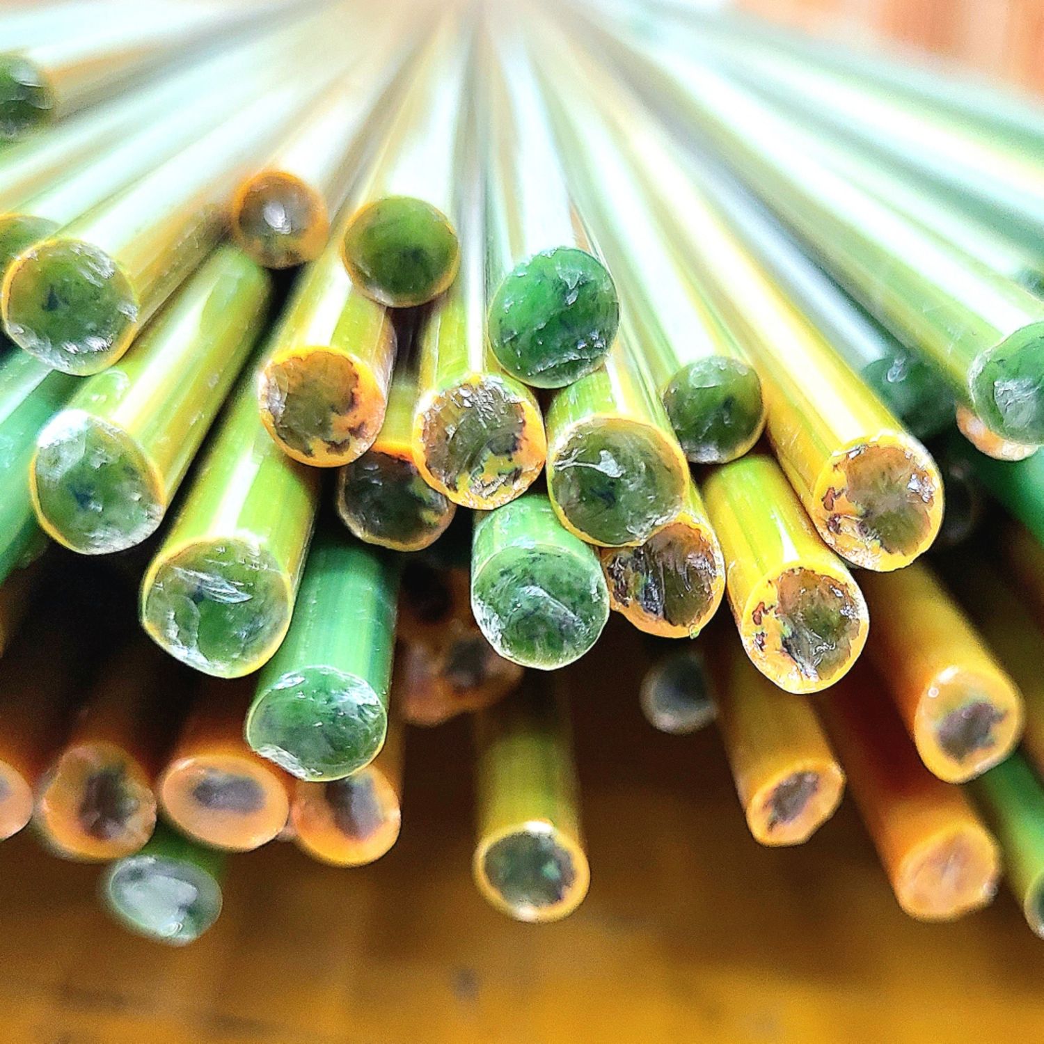 "Honey Pot" DBL Layer Rod - standard double-layer borosilicate color rod