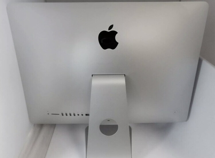 Apple iMac 4GB 