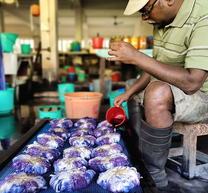 Shibori -  Wraps/Throws