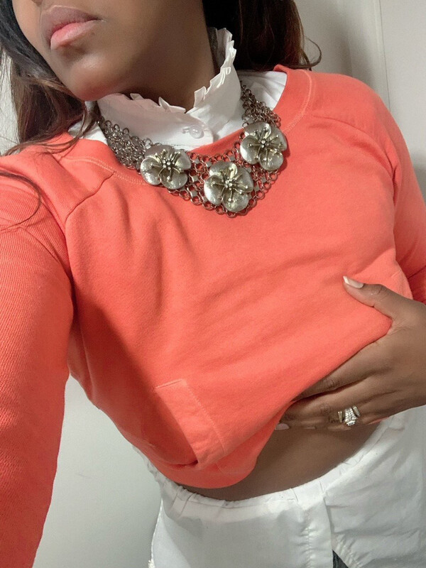 Folla Frill Neck Collar-White