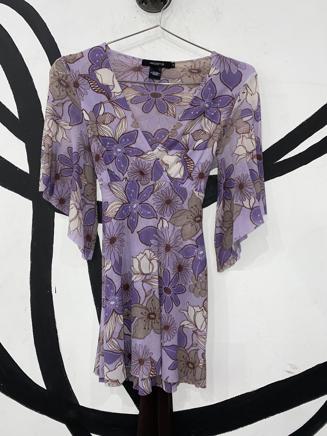 Women’s Floral Mesh Print Blouse-Small Women’s Floral Mesh Print Blouse-Small