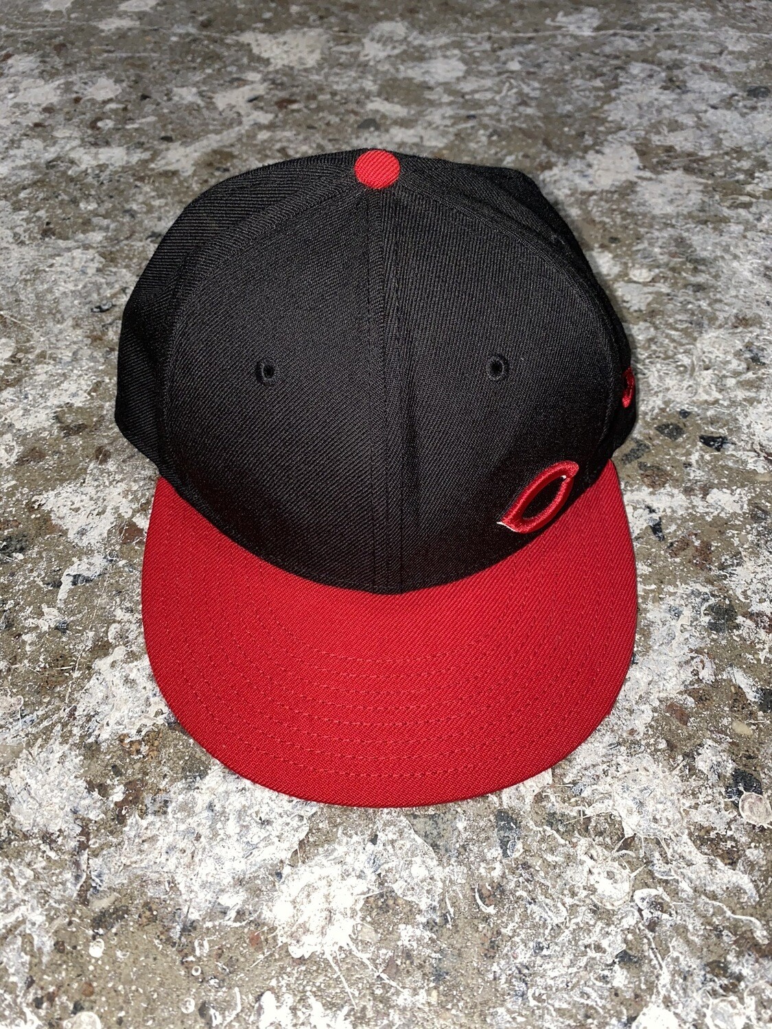 Men’s Cincinnati Reds Logo Cap Men’s Cincinnati Reds Logo Cap