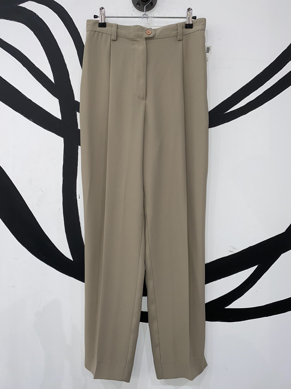 Fernwood Pants Size 6 Fernwood Pants Size 6