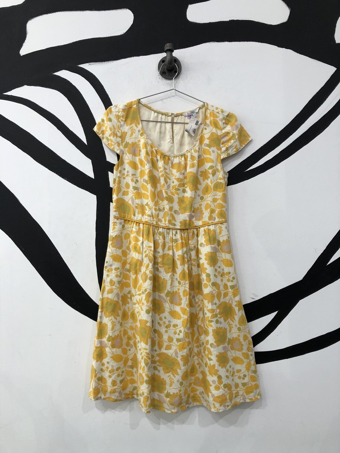 Yellow Cap Sleeve Babydoll Dress Size S Yellow Cap Sleeve Babydoll Dress Size S