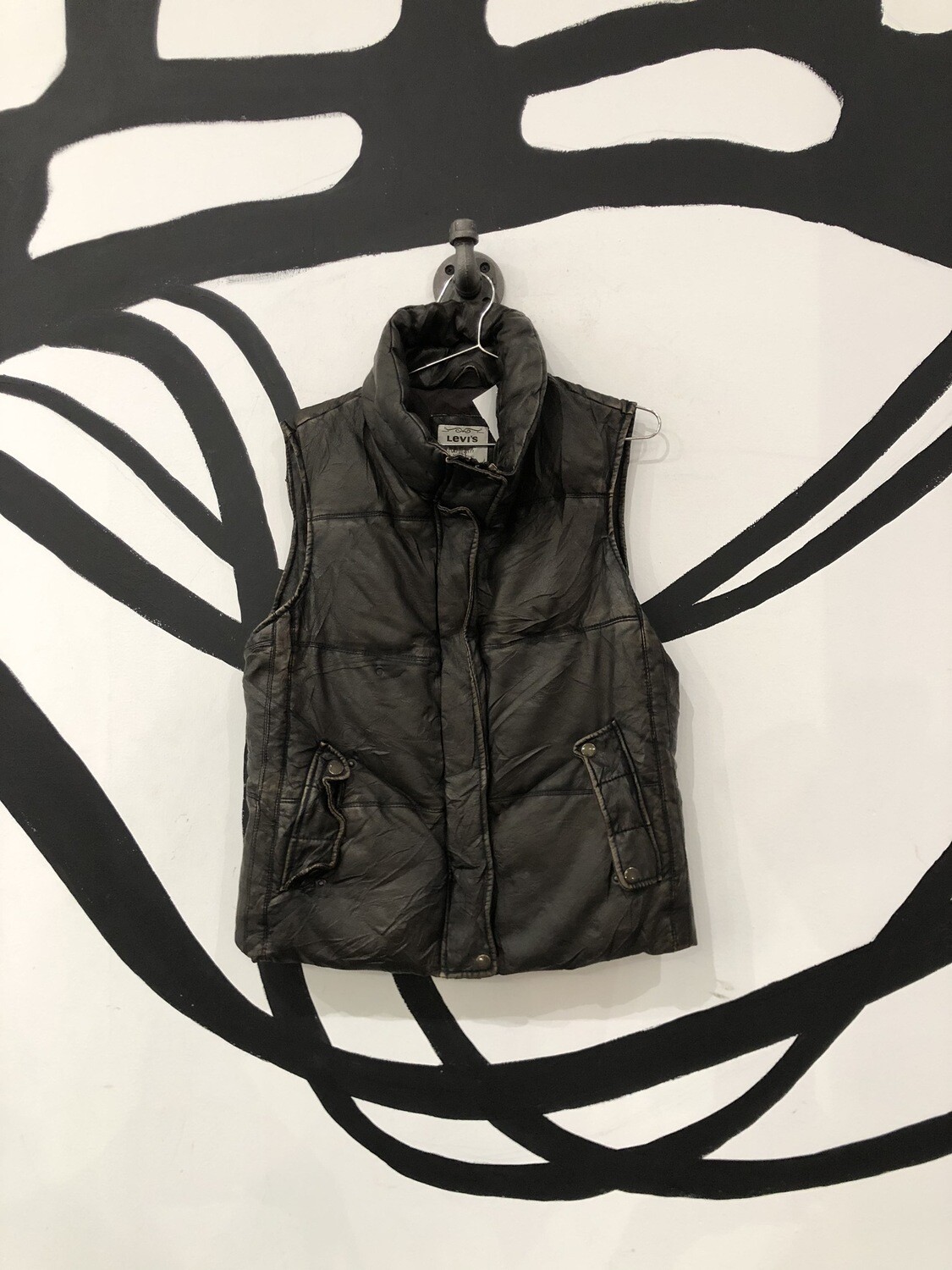 Levi’s Brown Faux Leather Vest Size M Levi’s Brown Faux Leather Vest Size M