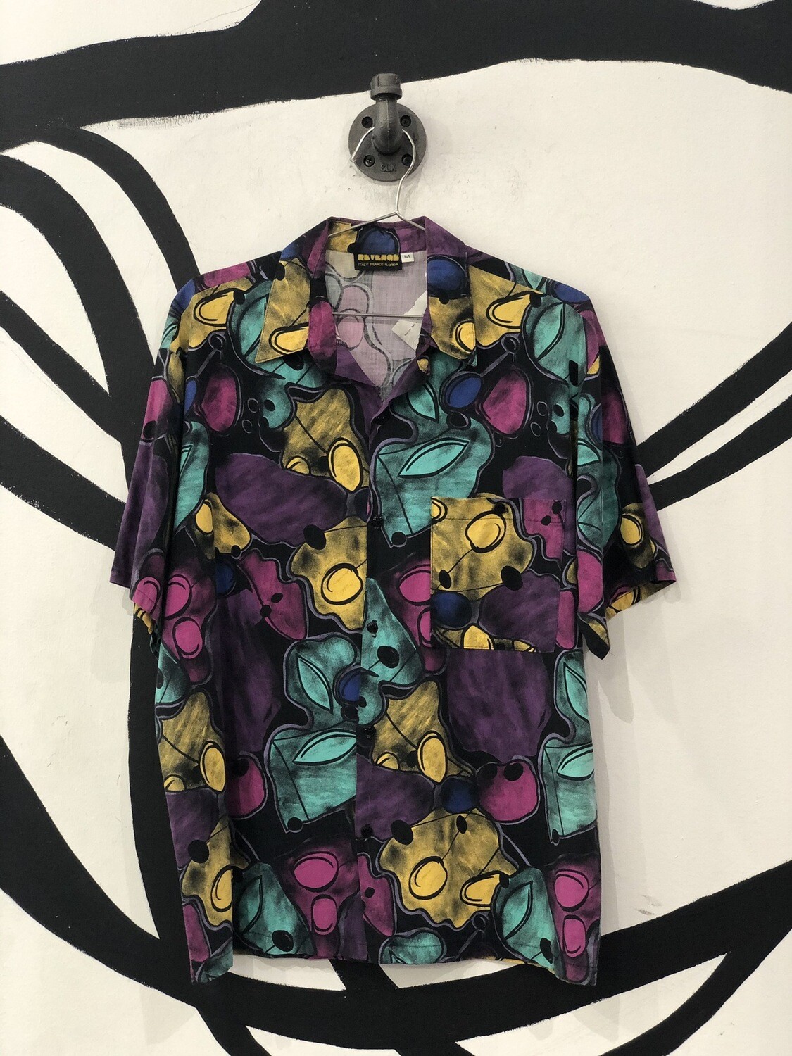 Revenge Abstract Short Sleeve Button Up Top Size M Revenge Abstract Short Sleeve Button Up Top Size M