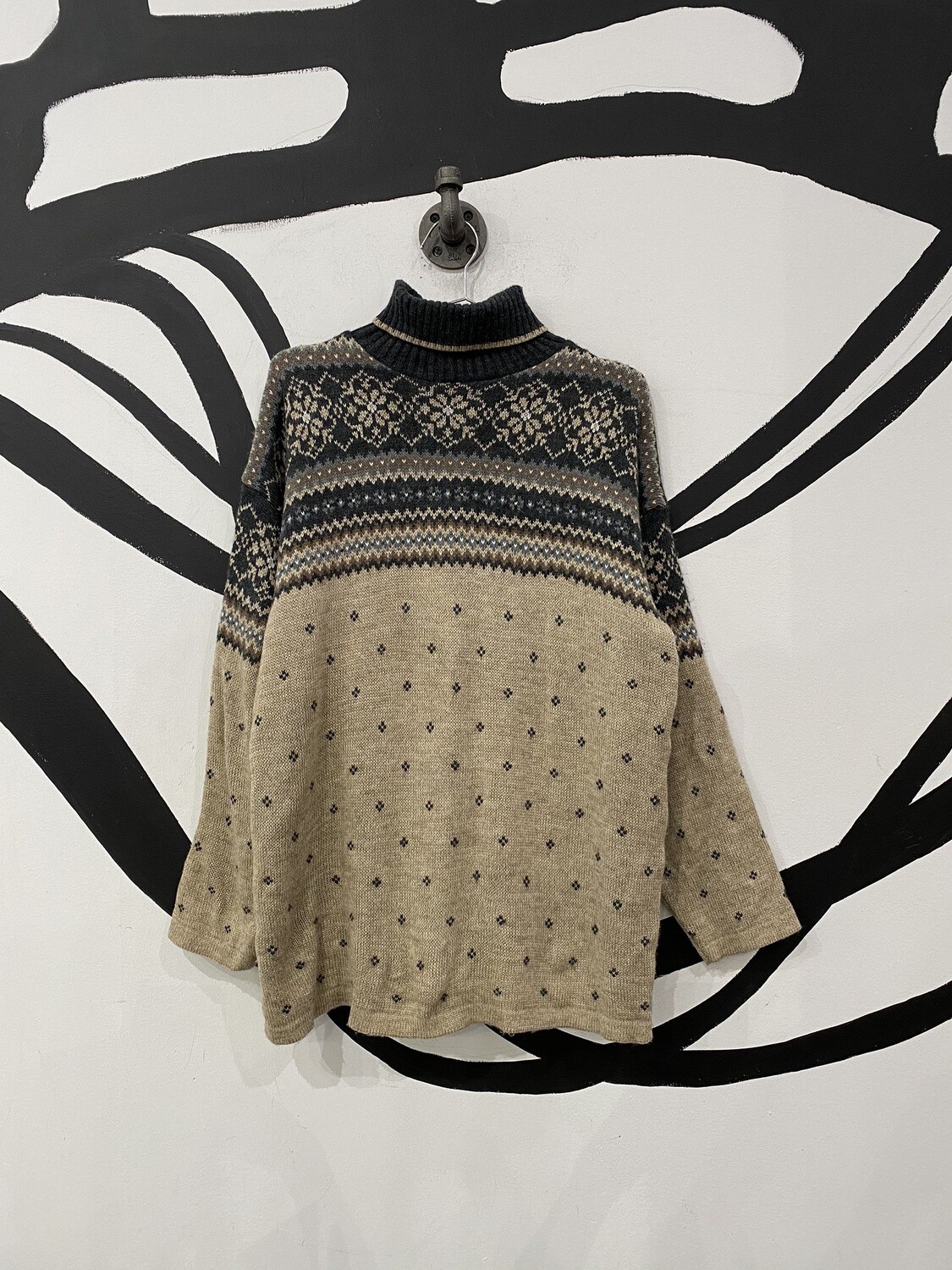 Tan Patterned Sweater Size L