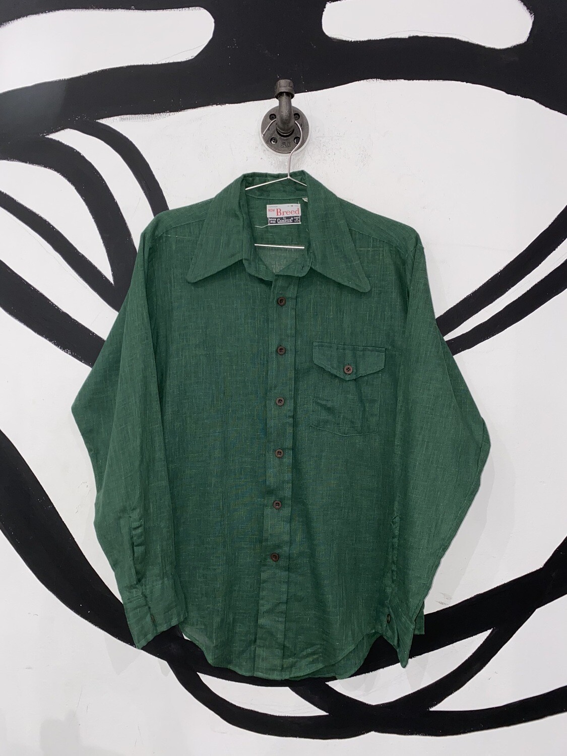 Green Lightweight Button Up Size M Green Lightweight Button Up Size M
