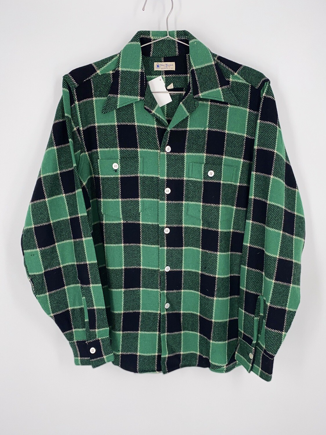 Green Plaid Van Heusen Flannel Size S