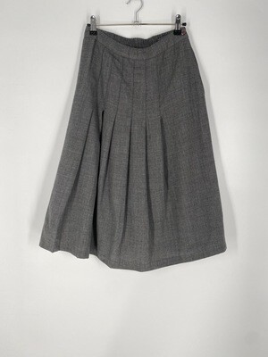 Alfred Dunner Grey Skirt Size M