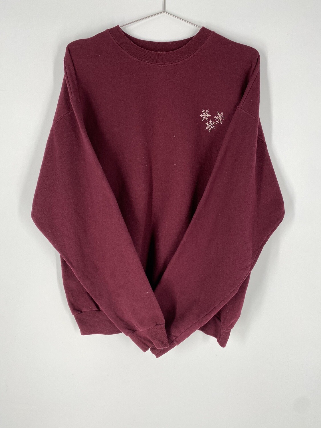 Maroon Holiday Sweatshirt Size L