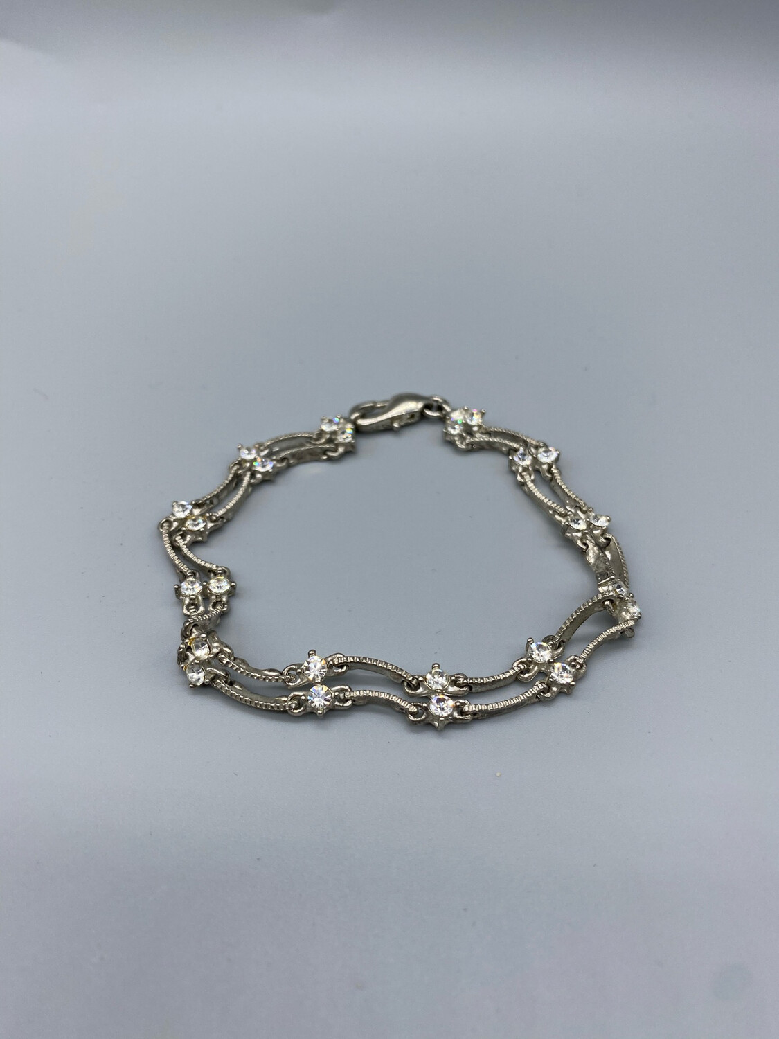 Silver Link Bracelet With White Gemstones Silver Link Bracelet With White Gemstones