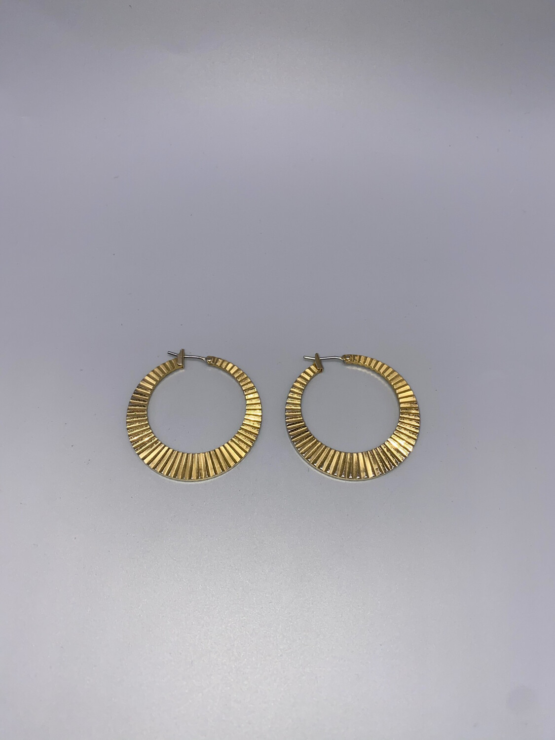 Embossed Gold Medium Hoop Earring Embossed Gold Medium Hoop Earring