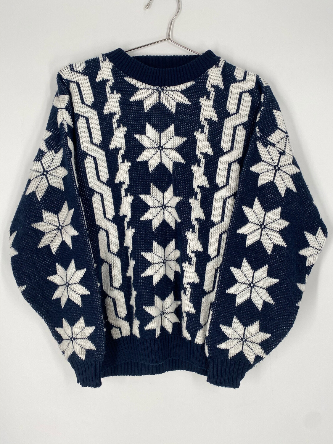 Cabin Creek Vintage Printed Sweater Size L Cabin Creek Vintage Printed Sweater Size L