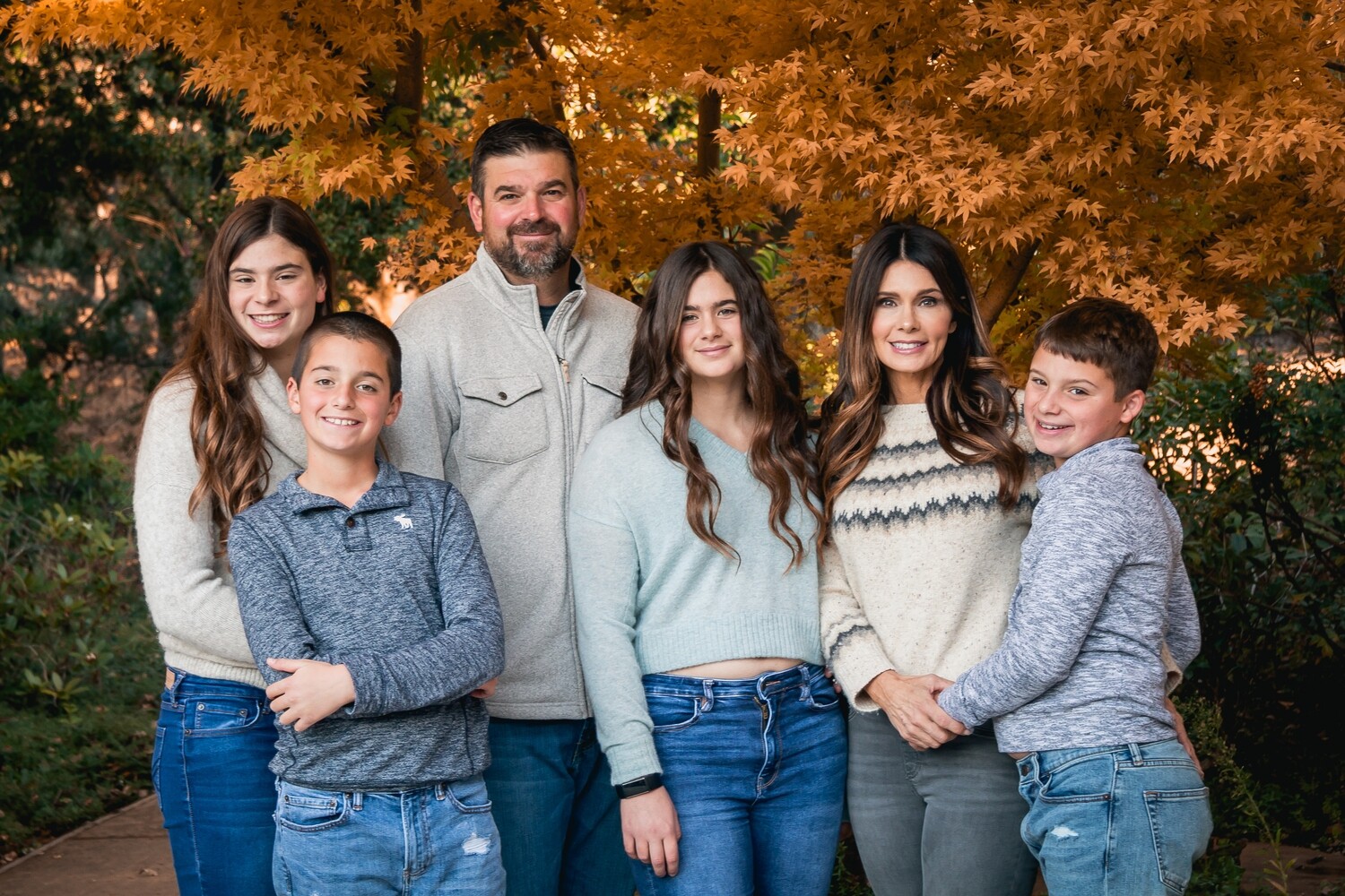 Family pictures / couples sessions