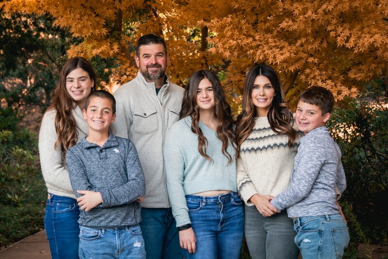 Family pictures / couples sessions