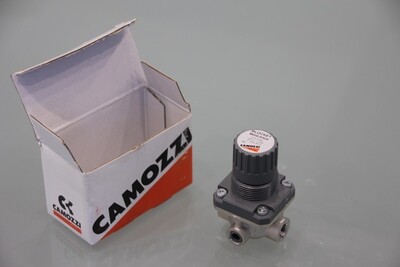 Microregler zu Pumpe
