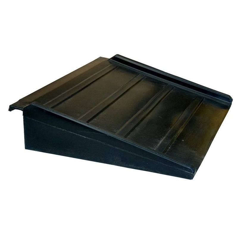 PE Ramp for Workfloor 65cm x 80cm x 16cm PE Ramp for Workfloor 65cm x 80cm x 16cm
