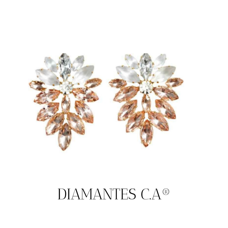 ARETES CON GOTAS EN DIAMANTES DE FANTASÍA 