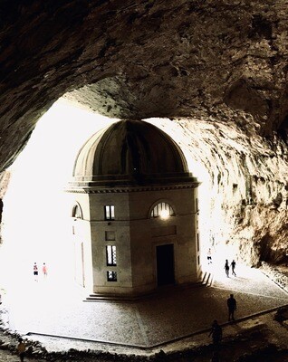 Genga: Valadier Temple and The Frasassi Caves