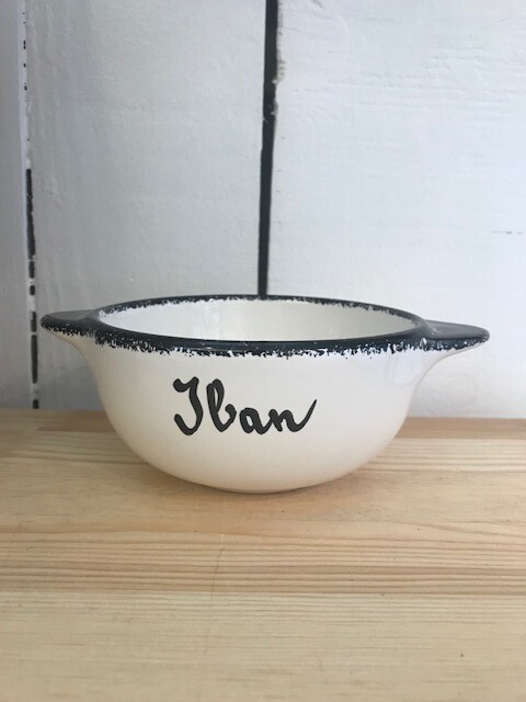 Bol à personnaliser avec un prénom  Décor &quot;Bords de Nive&quot;