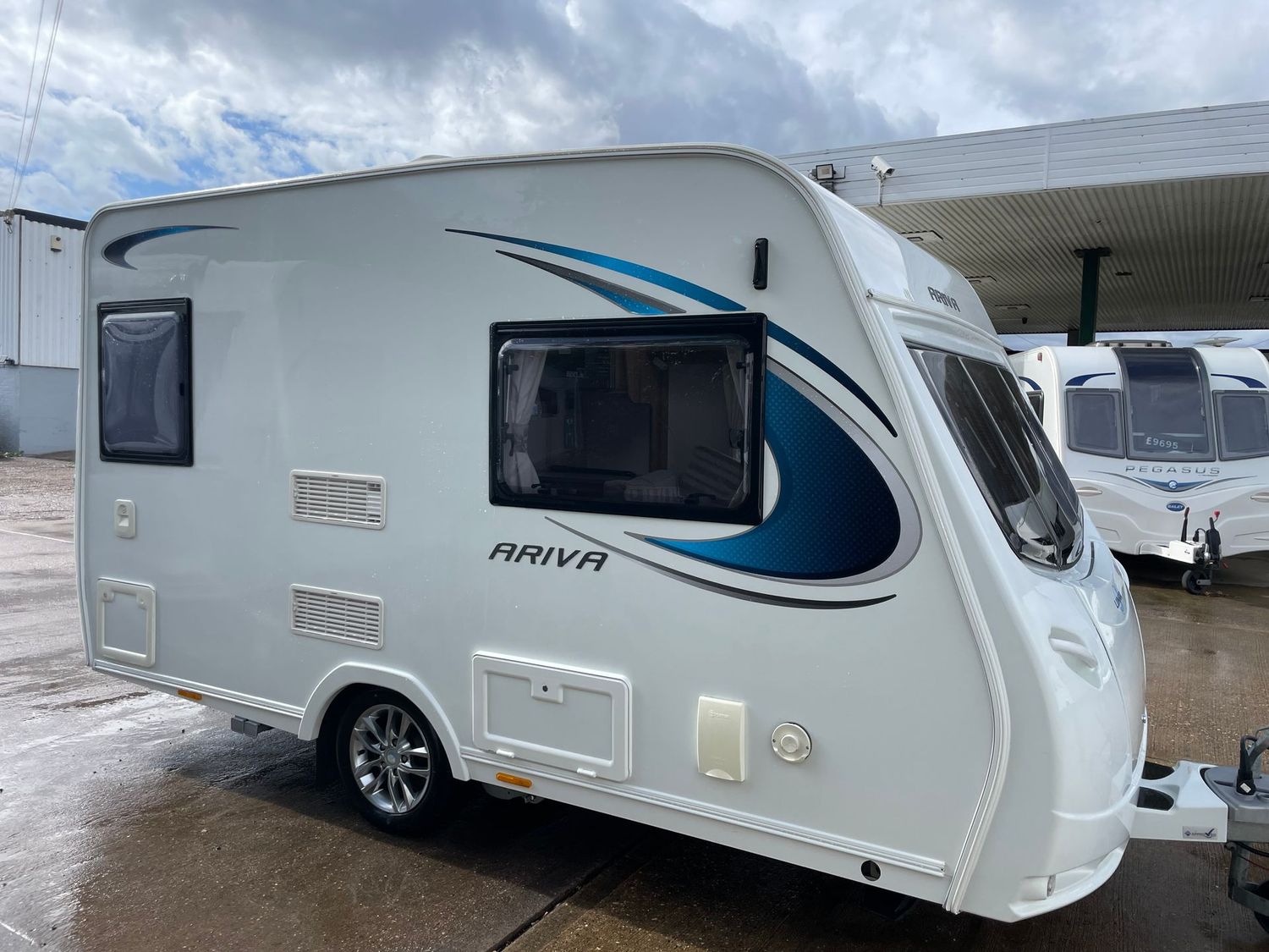 Lunar Ariva (2018)