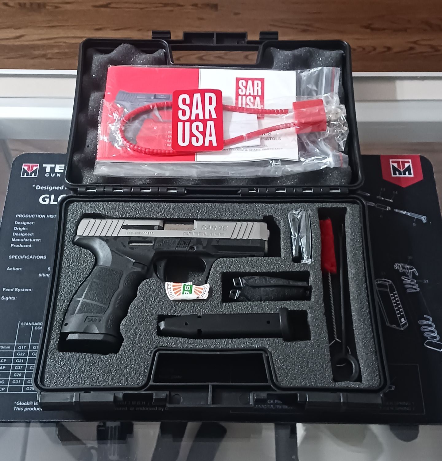 SAR SAR9C 9mm 2-15rd BLK/STS