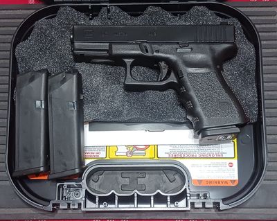 Used Glock 19C Gen3 Compensated w/3-15rd Magazines. Oak Lawn, IL
